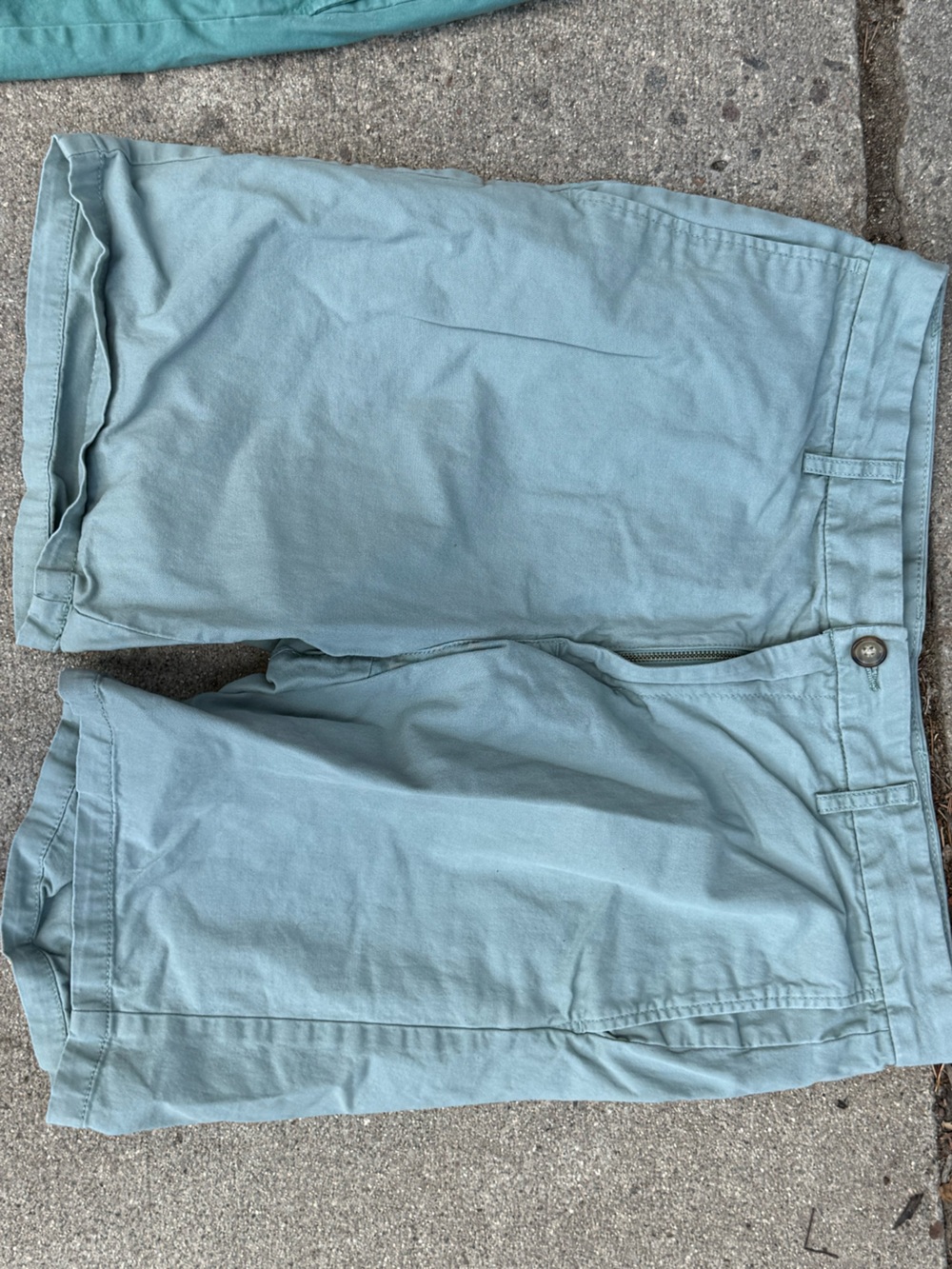 Old Navy Men's Teal Flat-Front Shorts